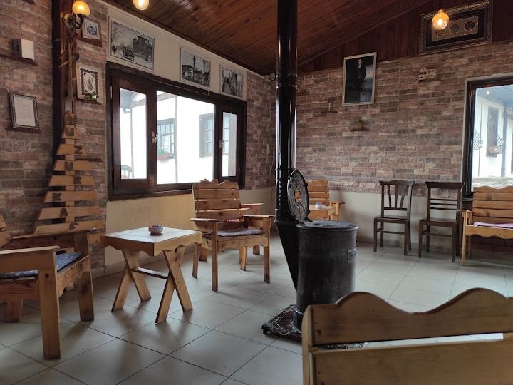 Huzur Cafe