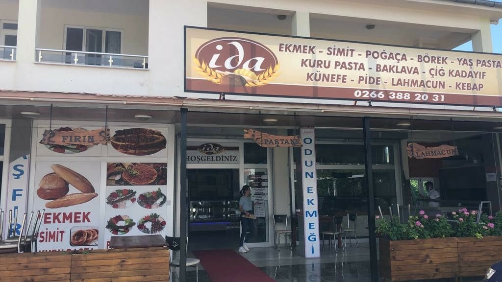 İda Ekmek Lahmacun Pide Kebap Kapak