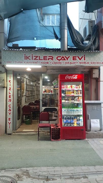İkizler Çay Evi