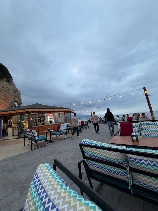 Infinity Coast Lounge