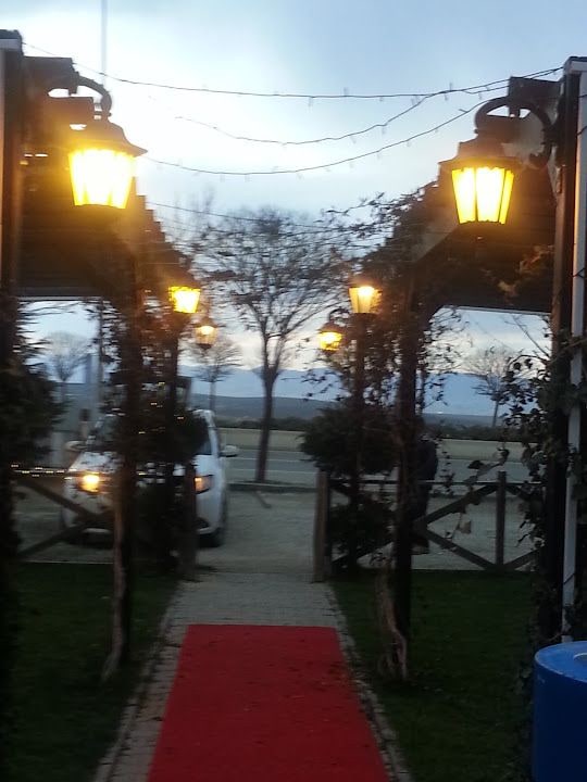 İnn Jack Cafe Bar İncek