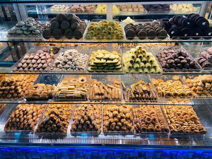 İSA NAMZET PASTA CAFE