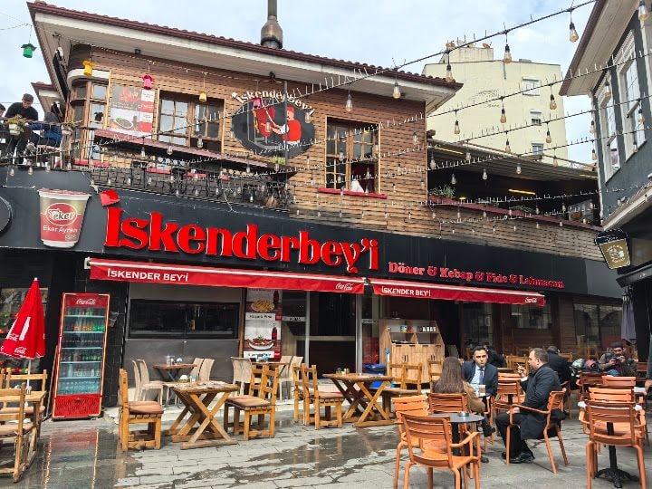 İskenderbey'i