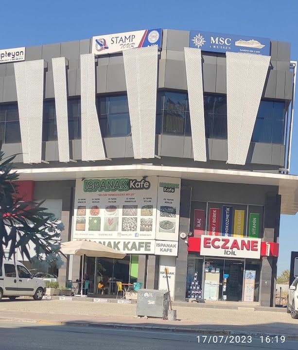 Ispanak Kafe