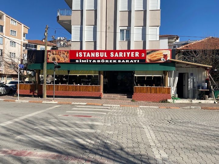 Istanbul Sariyer Simit Börek Sarayi
