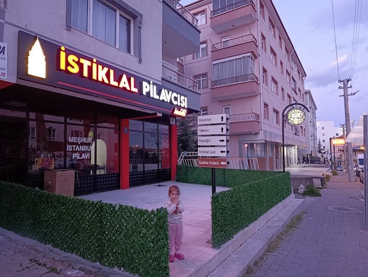 İstiklal pilavcısı meşhur İstanbul pilavı ve Detox Durağıı