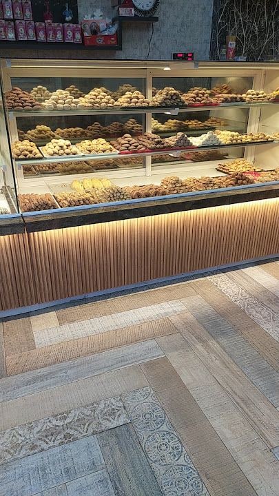 İzabel Pasta Simit Cafe Bistro