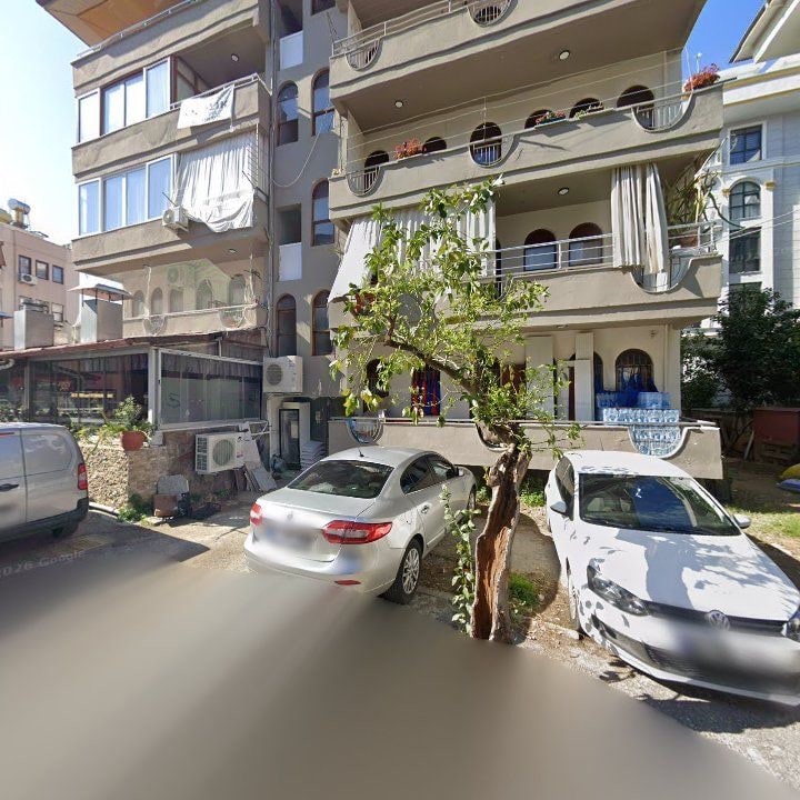 İzbee Köfte Kokorec Evi