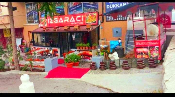İzgaracigoktug kuzu kokoreç izgara köfte