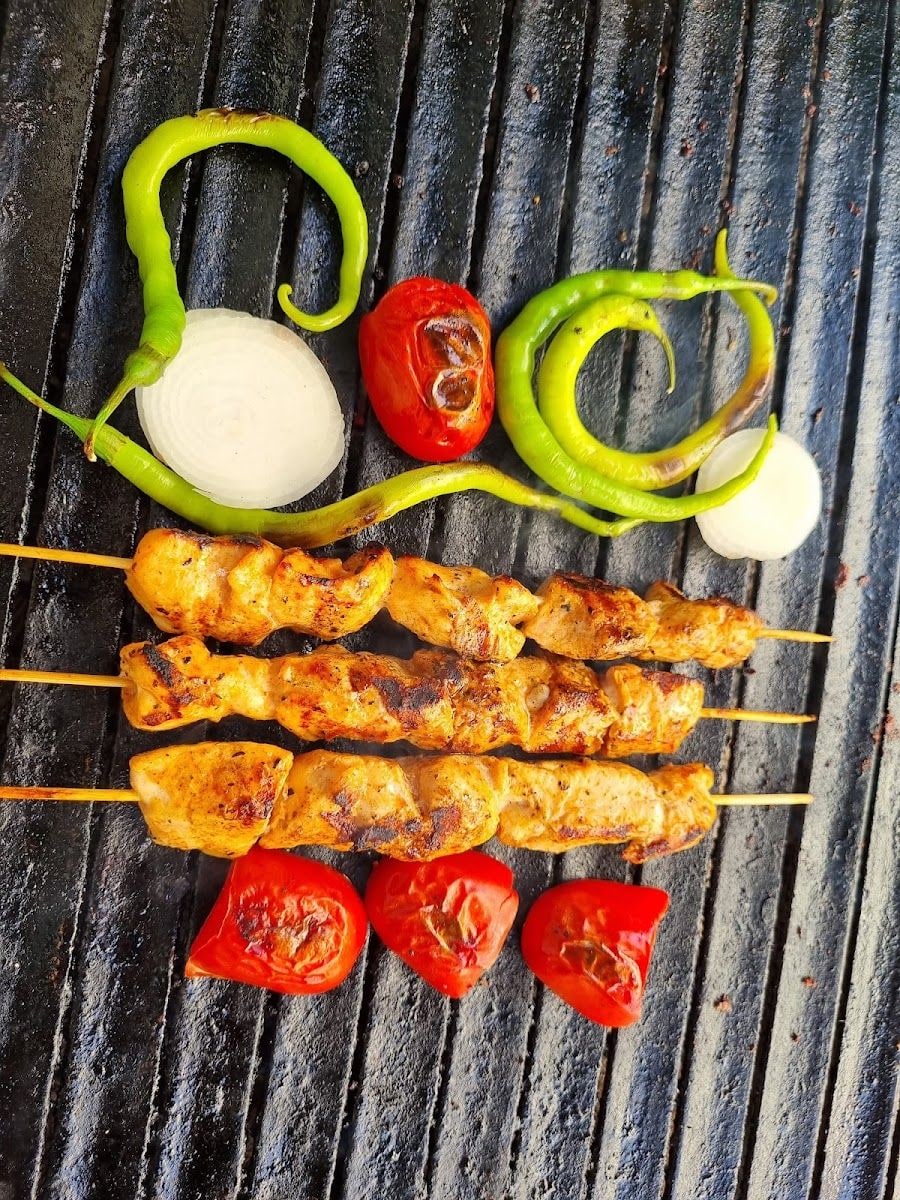 İzzet Baba Pide Lahmacun Salonu