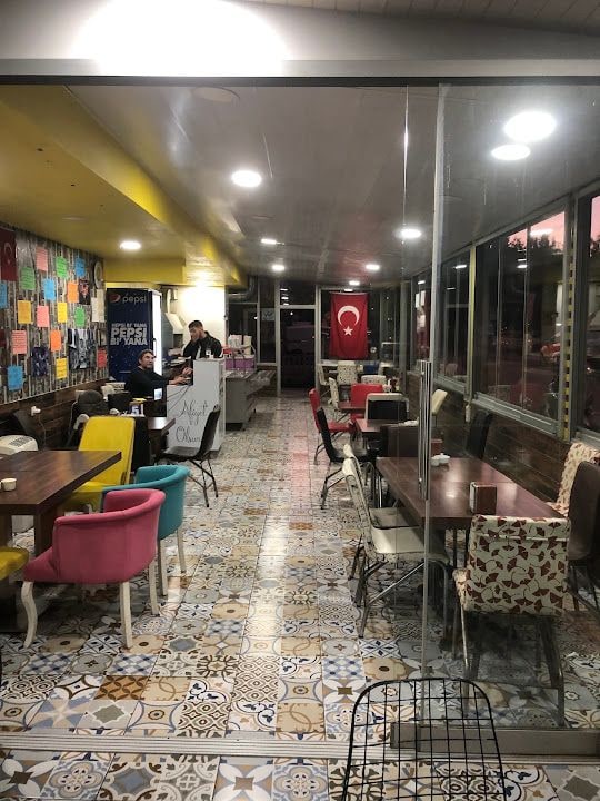İzzet usta kebap ve ev yemekleri