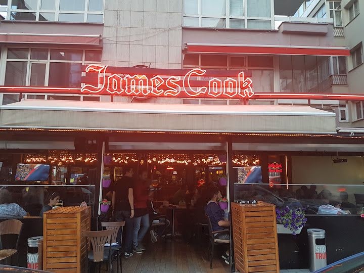 James Cook Cafe, Pub & Restoran