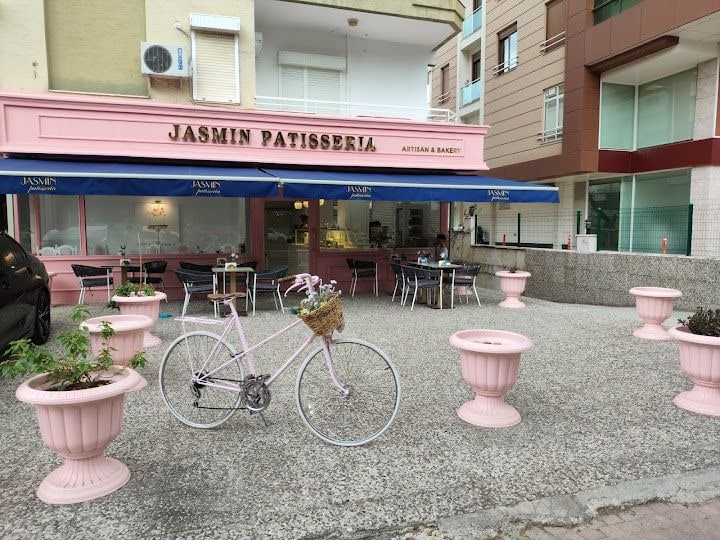 Jasmın Patısserıa