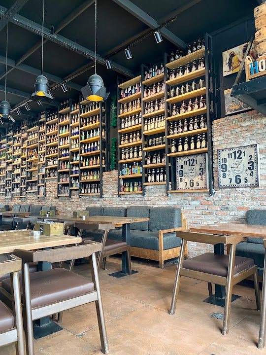 JOZİ PUB