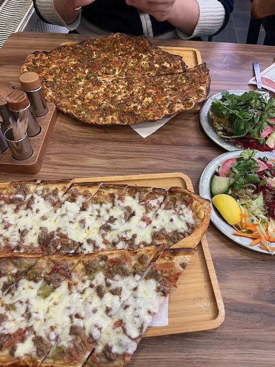 Kadir Usta Kebap Pide Lahmacun ve Aile Salonu