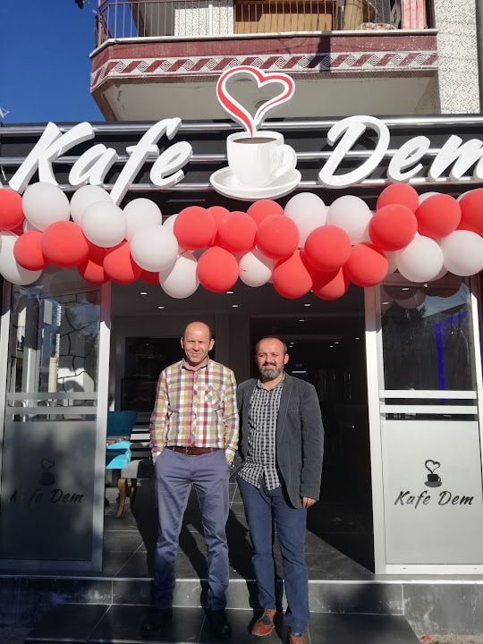 Kafe Dem