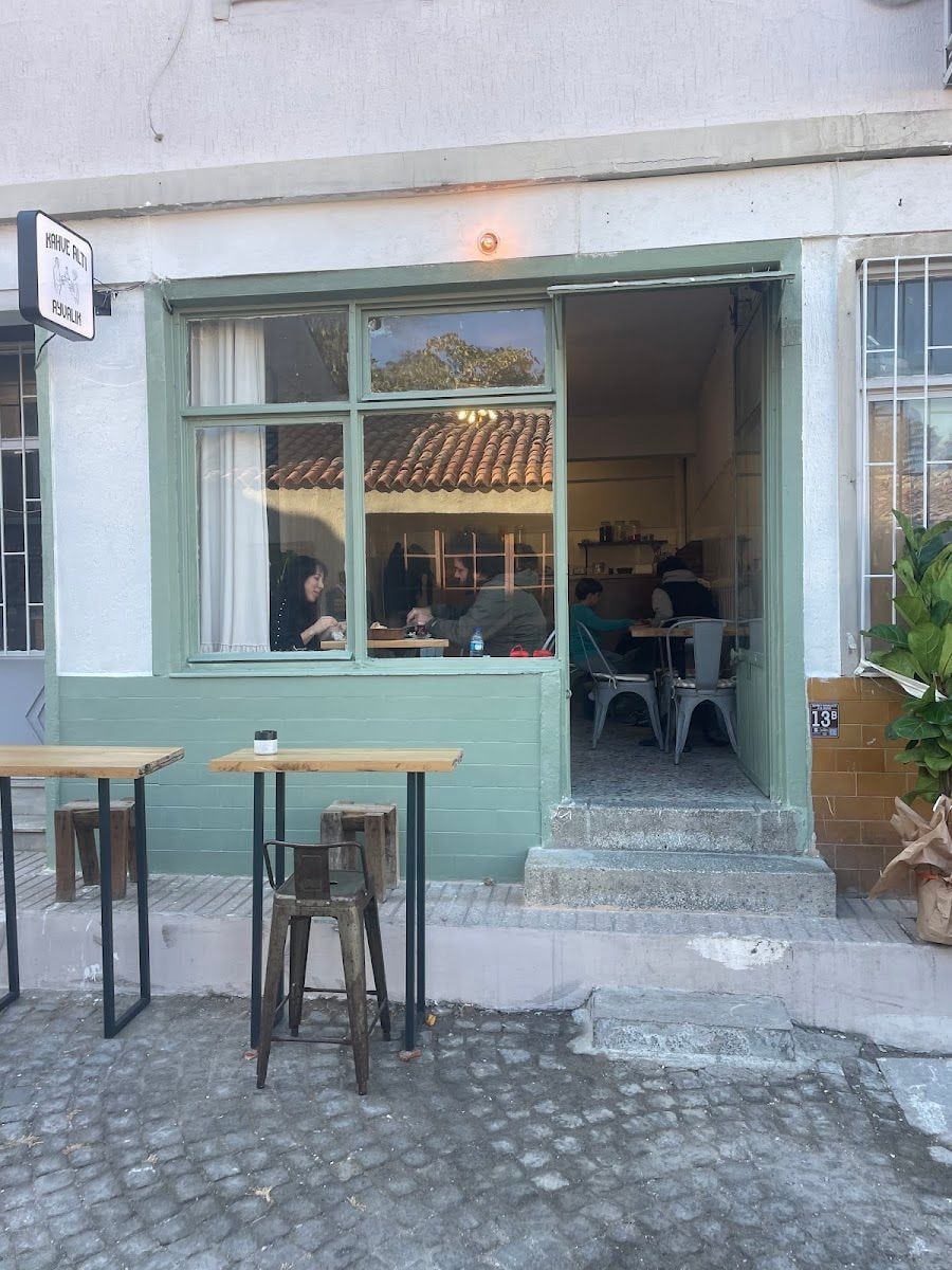 Kahve Altı Ayvalık
