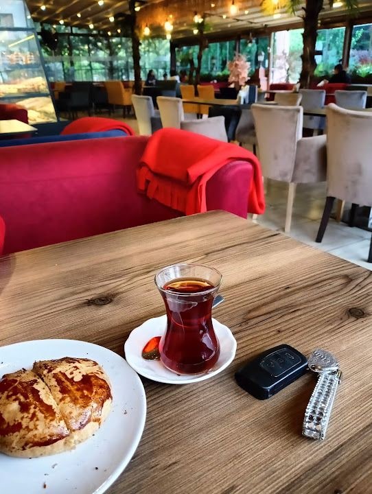 Kahveci Essen Simit & Cafe