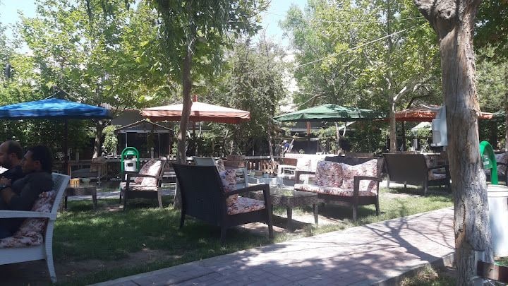 Kahverengi Cafe