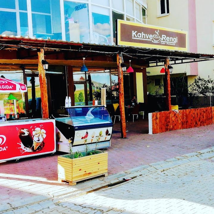 Kahverengi Cafe & Patisserie