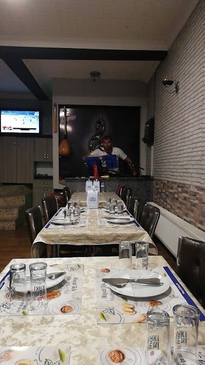 KALE PUB