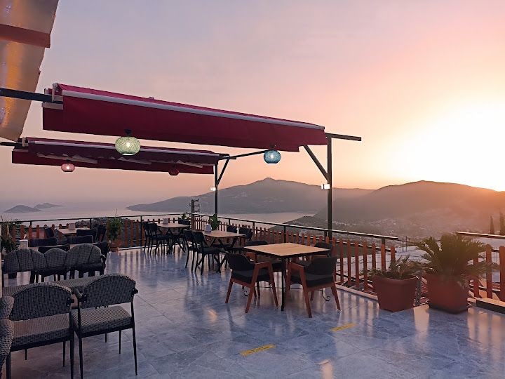 Kaliméra Cafe Restaurant