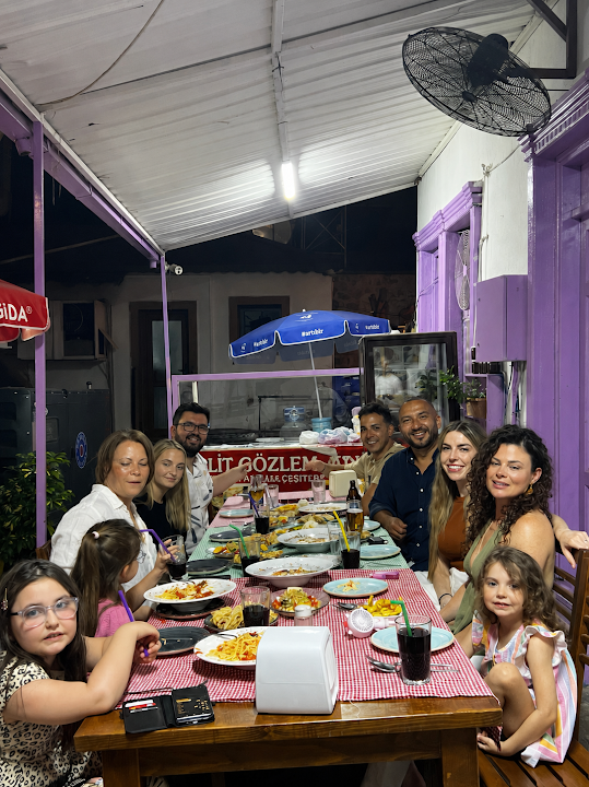 Kalkan Gözleme Ve Mantı Evi (pelit Tea House)