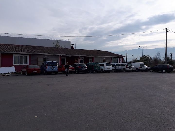 Kamyon Tır Parkı