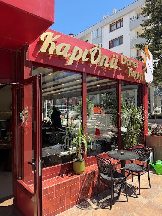 Kapı Önü Döner