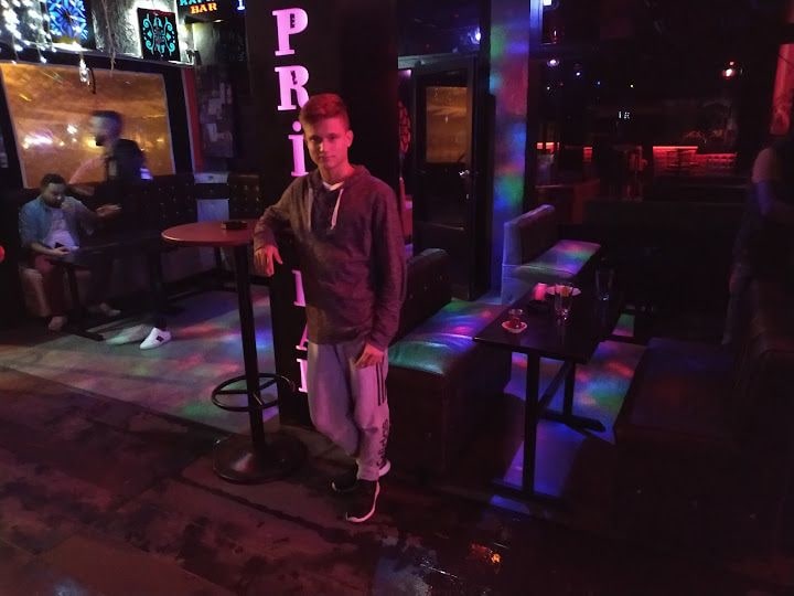 Kapris Bar