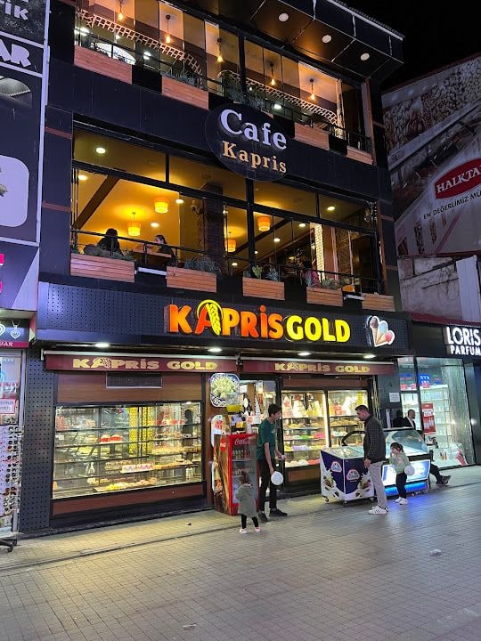 Kapris Gold Cafe & Restaurant