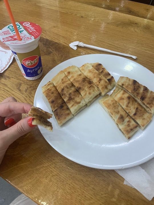 Karadeniz Kır Pidesi