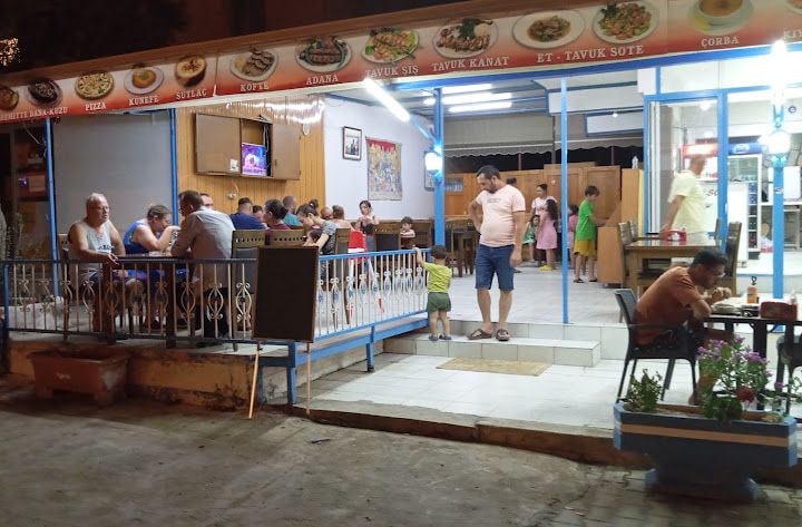 Karalar pide uslu didim