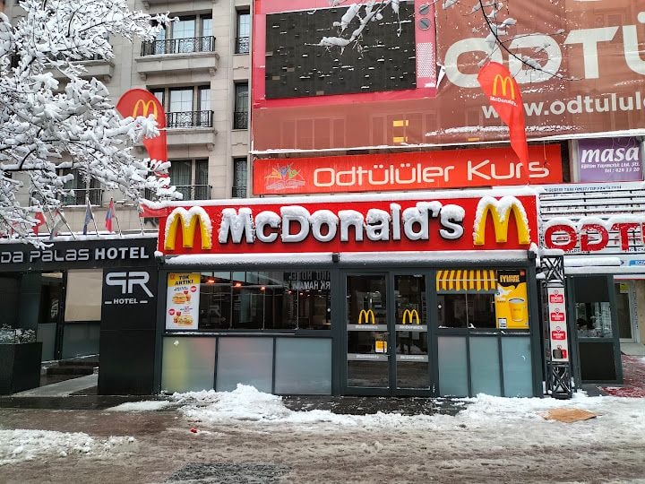 Karanfil Mcdonald's