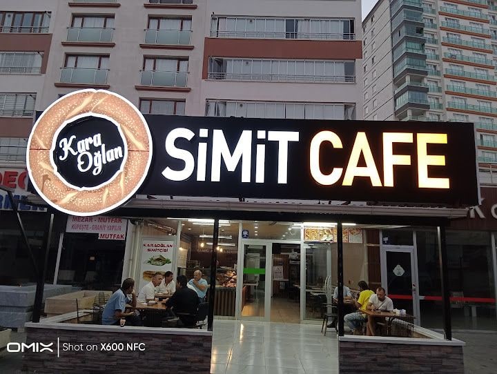 KARAOĞLAN SİMİTÇİSİ