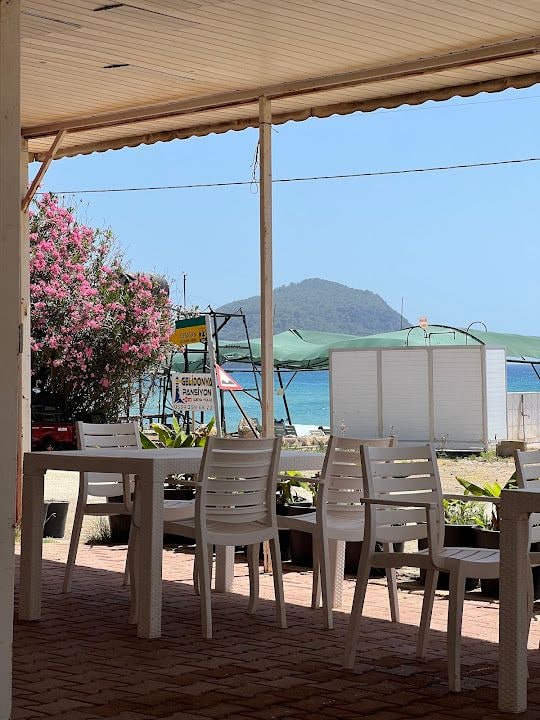 Karaöz Beach Cafe
