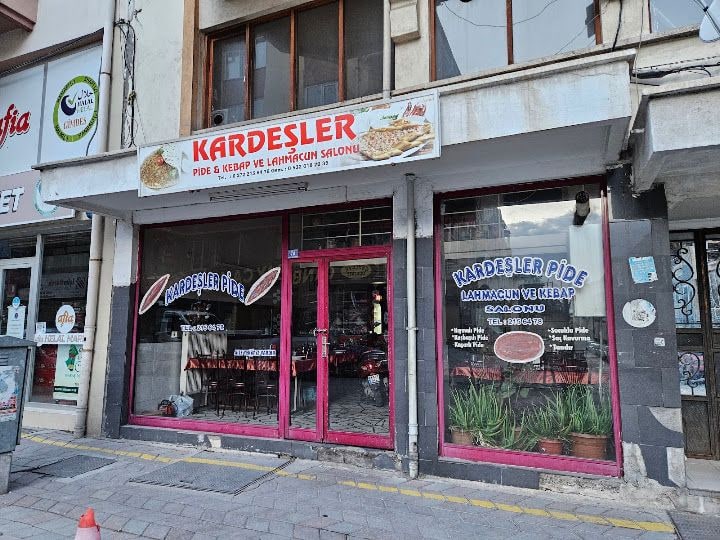 Kardeşler Pide