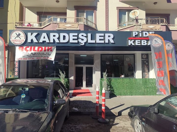 Kardeşler Pide Kebap Salonu