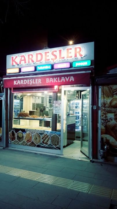 Kardeşler tatlıcı