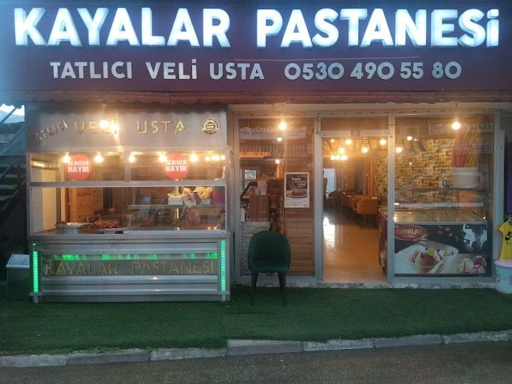 Kayalar Pastanesi