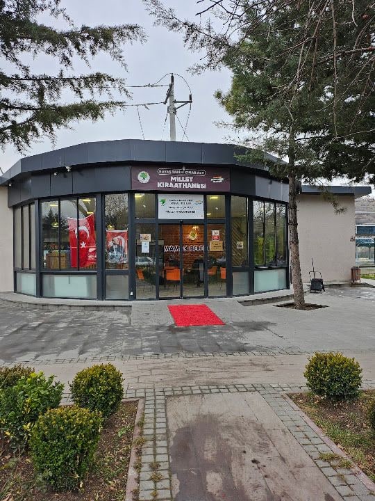 Kayaş Tarihi Çınaraltı Millet Kıraathanesi