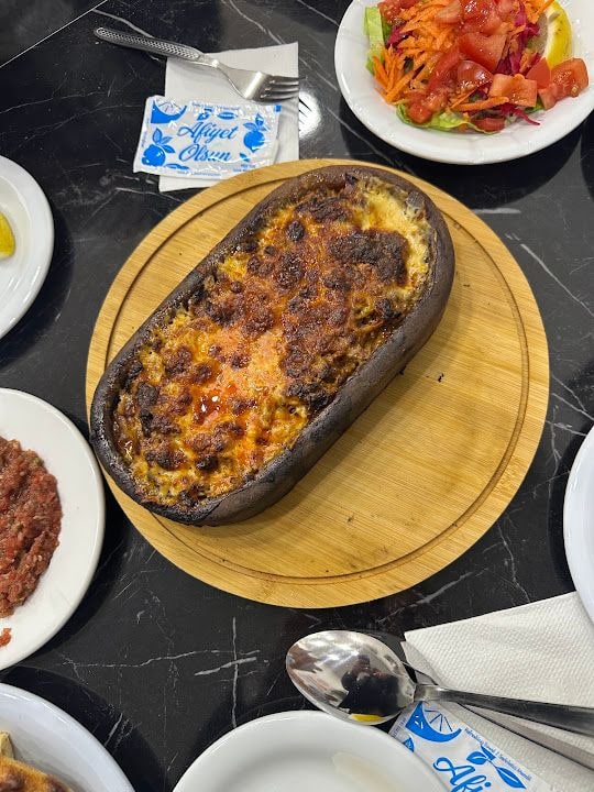 Kazım Usta Pide Lahmacun Salonu