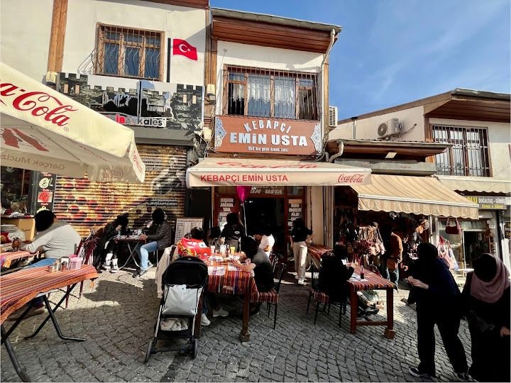 KEBAPÇI EMİN USTA