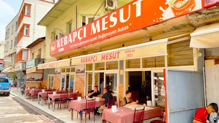 Kebapçı Mesut hakim yenigün