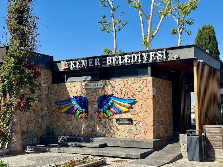 Kemer Belediyesi Deniz Kafe
