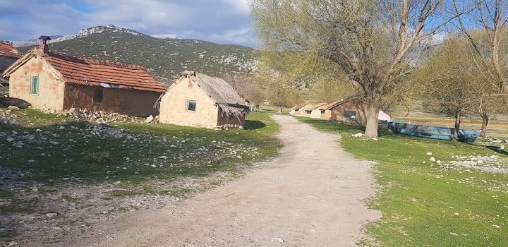 Kemer Damları