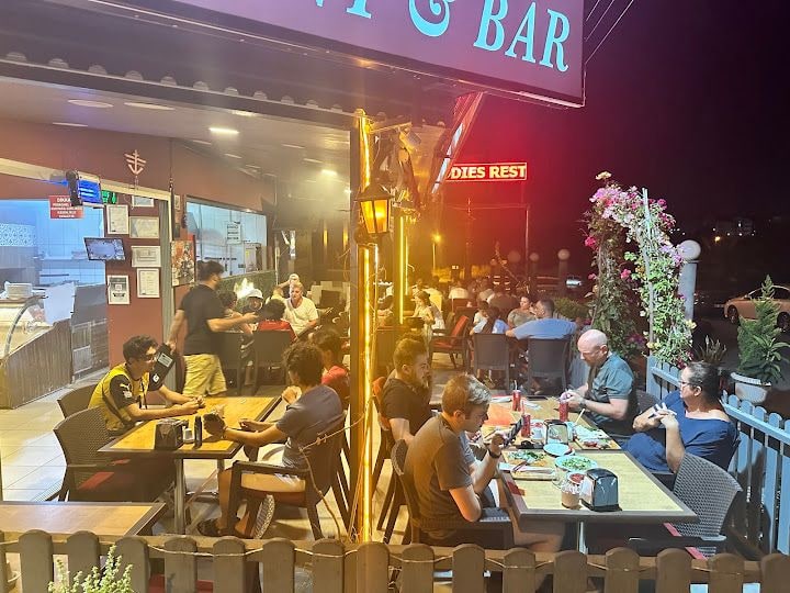 Kervan Restaurant & Bar