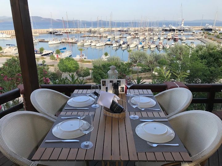 Key-f Restaurant & Cafe