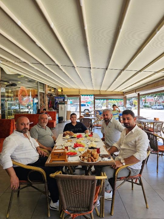 Kiraz Kardeşler Unlu Mamülleri