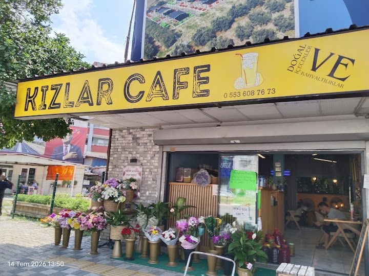 Kızlar Cafe